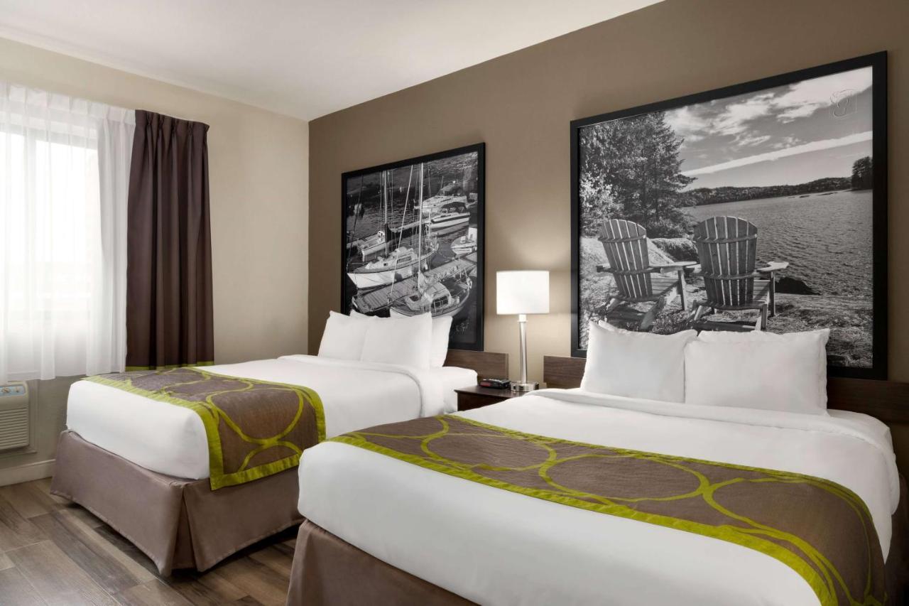 Отель Super 8 By Wyndham Sarnia On Экстерьер фото